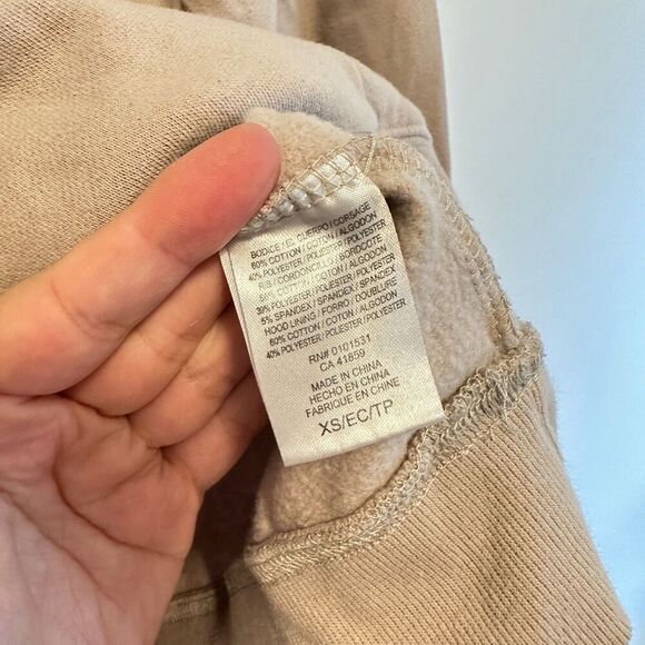 BASQUIAT Tan Sweatshirt Hoodie Pullover Men’s Size XS Artist Painter Streetwear - Picture 5 of 8